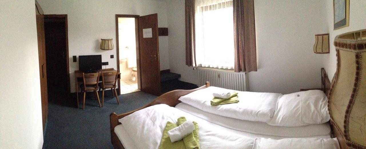 Aparthotel Goldene Rose à Ebersbach an der Fils Extérieur photo