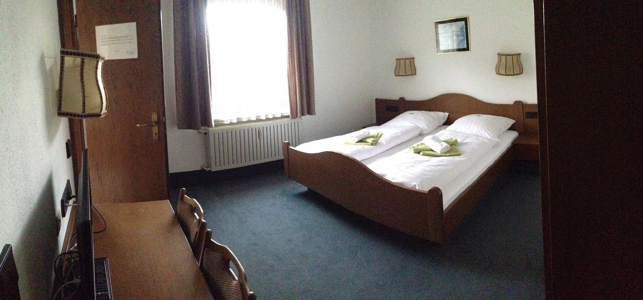 Aparthotel Goldene Rose à Ebersbach an der Fils Extérieur photo