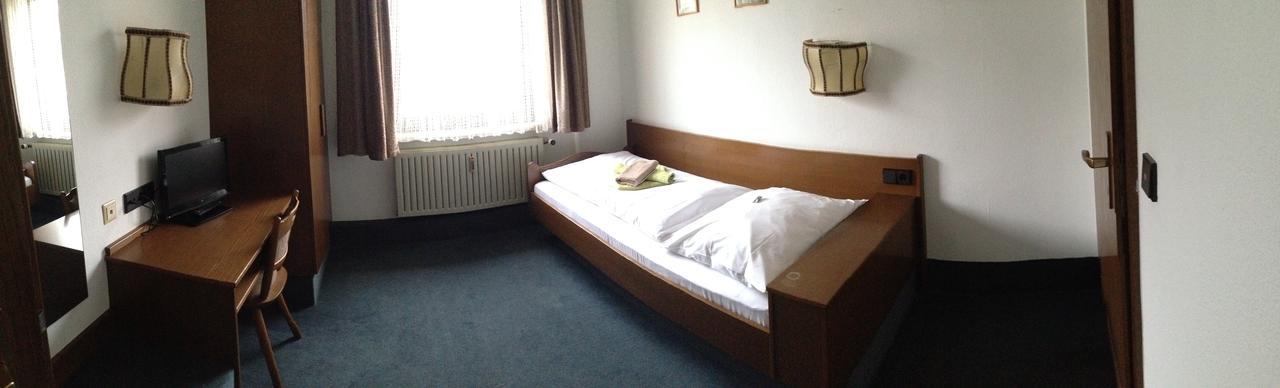 Aparthotel Goldene Rose à Ebersbach an der Fils Extérieur photo